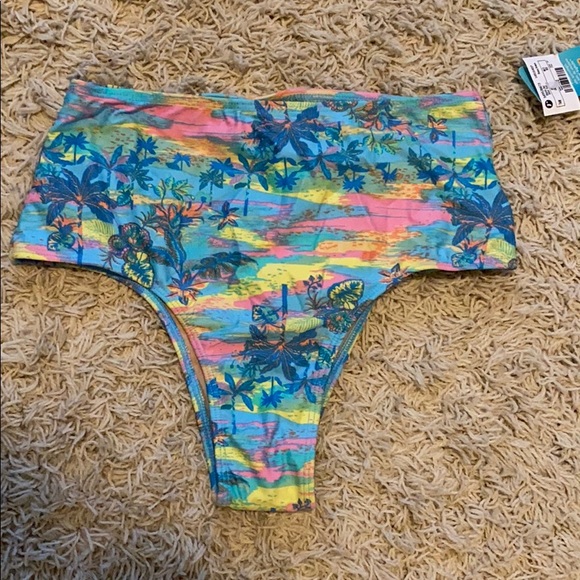 Colorful Bikini Purchased in Brazil 🇧🇷 - Picture 4 of 6